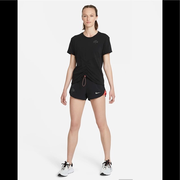 MWT Nike Dri-FIT Run Division Tempo Luxe
Women's Running Shorts - Picture 1 of 8